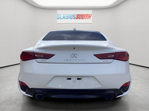 2017 INFINITI Q60 3.0T Premium