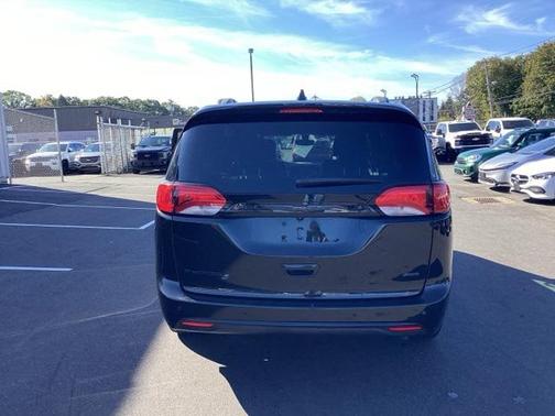 2020 Chrysler Pacifica L