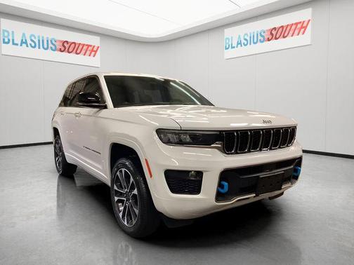 2023 Jeep Grand Cherokee 4xe Overland