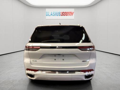 2023 Jeep Grand Cherokee 4xe Overland