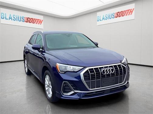 2021 Audi Q3 45 S line Premium