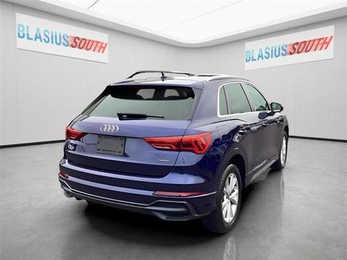 2021 Audi Q3 45 S line Premium