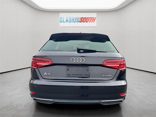 2017 Audi A3 e-tron 1.4T Premium