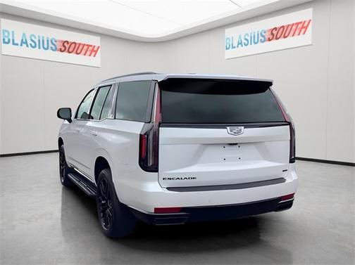 2021 Cadillac Escalade Sport Platinum