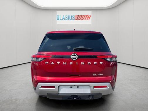 Scarlet Ember Tintcoat 2023 Nissan Pathfinder SL 4WD