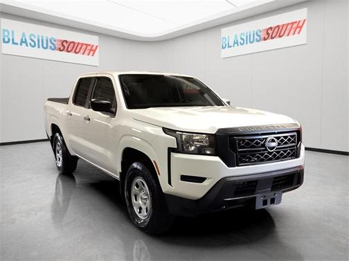 2023 Nissan Frontier S