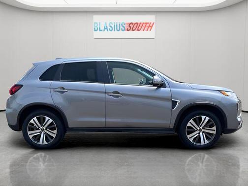 Mercury Gray Metallic 2024 Mitsubishi Outlander Sport