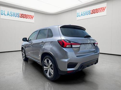 Mercury Gray Metallic 2024 Mitsubishi Outlander Sport