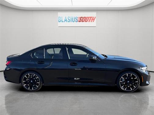 2025 BMW 330 xDrive
