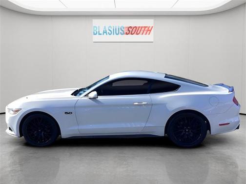 2017 Ford Mustang GT