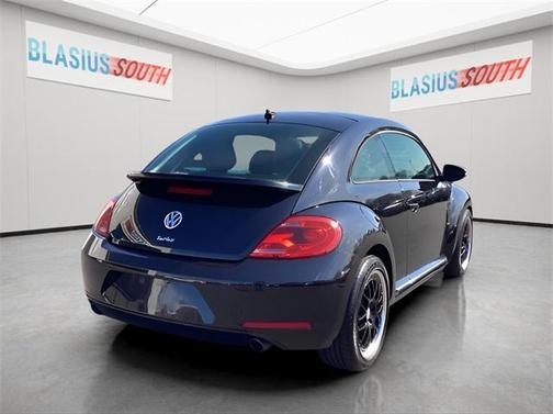 2013 Volkswagen Beetle 2.0T Fender Edition