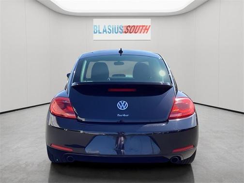 2013 Volkswagen Beetle 2.0T Fender Edition