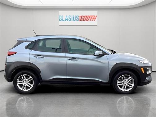 2020 Hyundai KONA SE