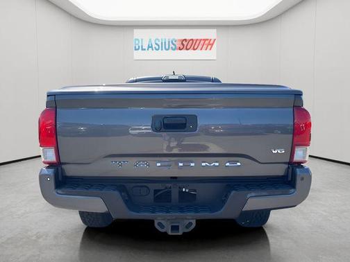 Magnetic Gray Metallic 2016 Toyota Tacoma TRD Sport
