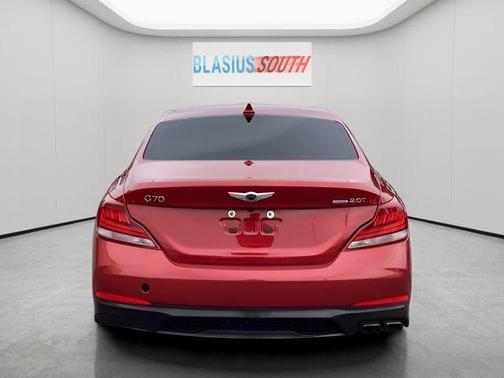 2021 Genesis G70 2.0T AWD