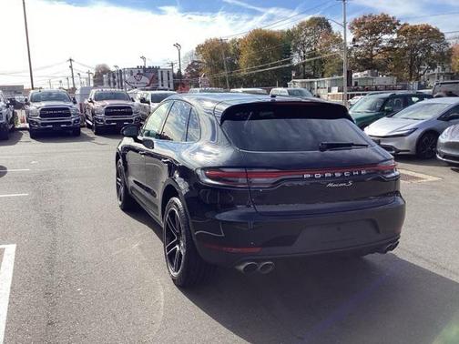 2021 Porsche Macan S