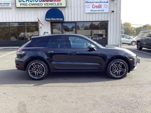 2021 Porsche Macan S