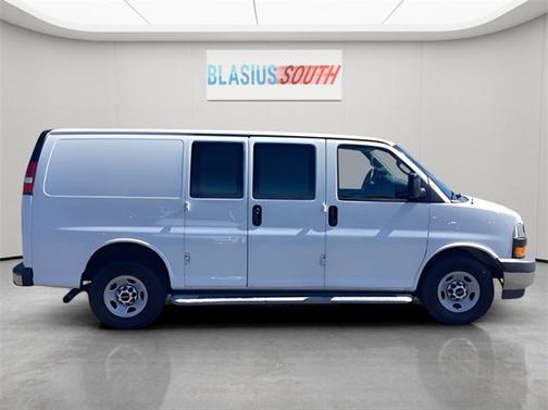 2018 GMC Savana 2500 Work Van