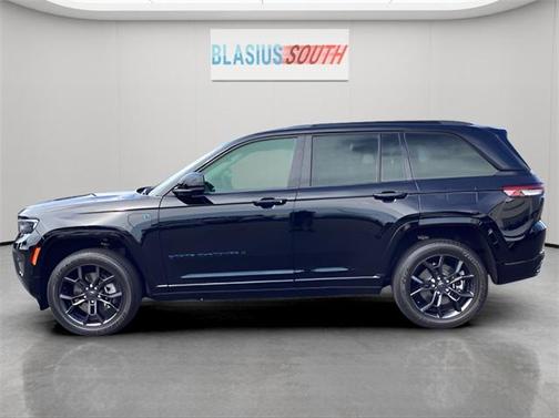 2023 Jeep Grand Cherokee 4xe 30th Anniversary