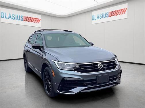 2022 Volkswagen Tiguan 2.0T SE R-Line Black 4MOTION