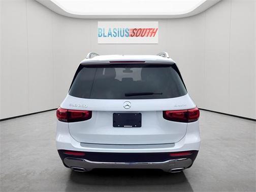 2023 Mercedes-Benz GLB 250 4MATIC