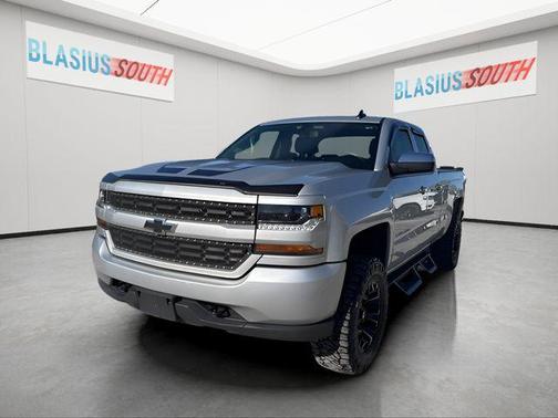 2018 Chevrolet Silverado 1500 Custom