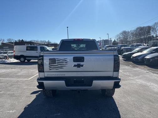 2018 Chevrolet Silverado 1500 Custom
