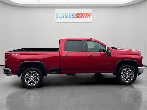 Radiant Red Tintcoat 2025 Chevrolet Silverado 2500 LTZ