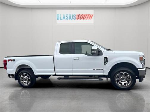 2022 Ford F-350 Lariat