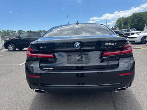 Black Sapphire Metallic 2023 BMW 530 i xDrive
