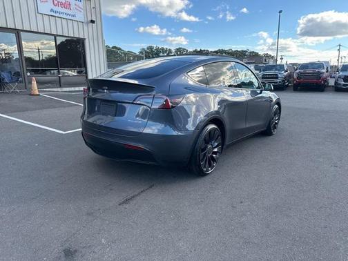 2022 Tesla Model Y Performance Dual Motor All-Wheel Drive
