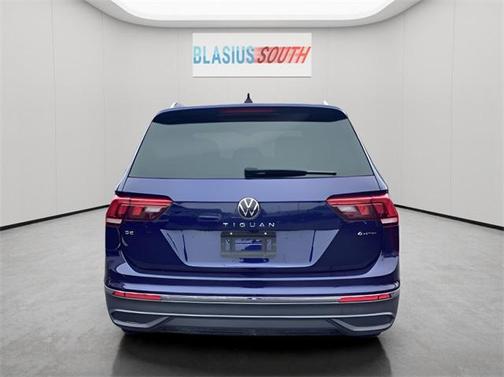 2022 Volkswagen Tiguan 2.0T SE 4MOTION