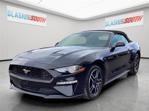 2022 Ford Mustang EcoBoost Premium