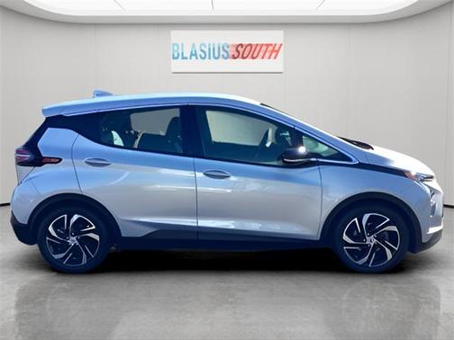 2022 Chevrolet Bolt EV FWD 2LT