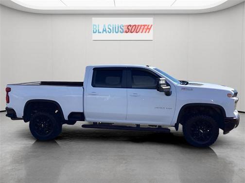 2024 Chevrolet Silverado 2500 LT