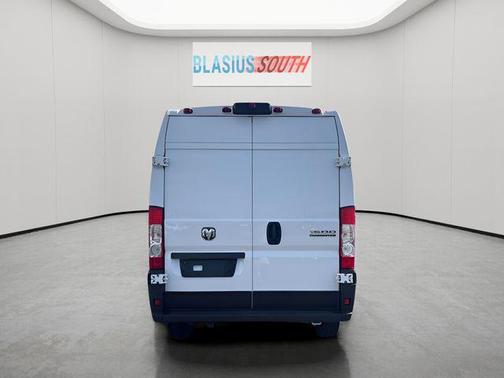 Bright White Clearcoat 2023 RAM ProMaster 1500 Base