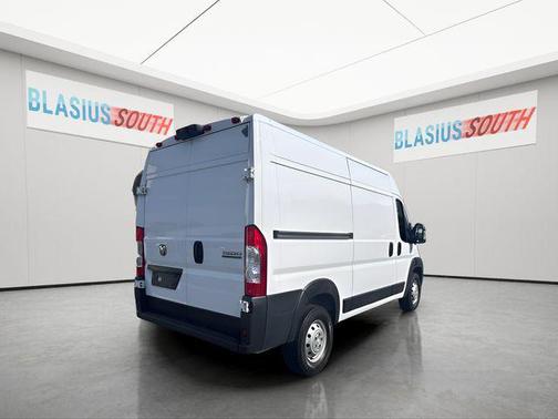 Bright White Clearcoat 2023 RAM ProMaster 1500 Base