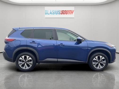 Caspian Blue Metallic 2023 Nissan Rogue SV