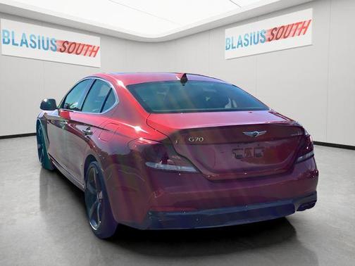 2020 Genesis G70 2.0T AWD