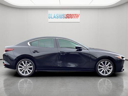 2024 Mazda Mazda3 FWD w/Preferred Package