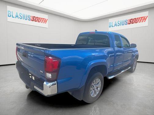 Blazing Blue 2018 Toyota Tacoma SR5