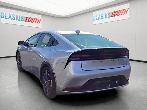 2023 Toyota Prius XLE