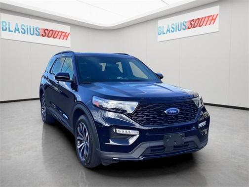 2022 Ford Explorer ST-Line