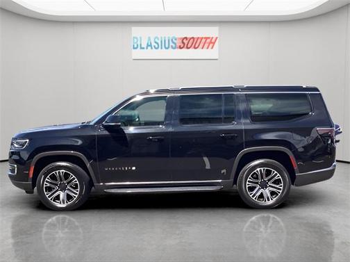 2022 Jeep Wagoneer Series III 4x4