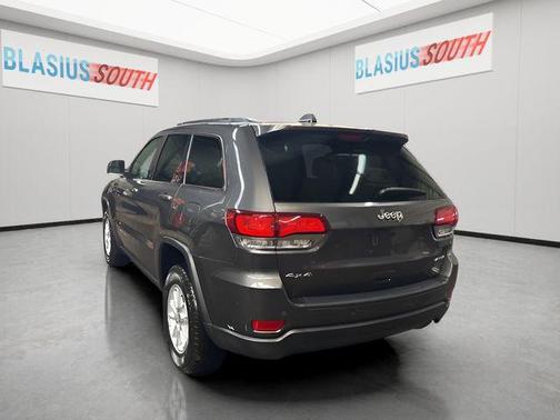 2020 Jeep Grand Cherokee Laredo