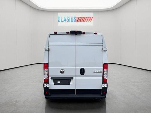 Bright White Clearcoat 2024 RAM ProMaster 2500 Tradesman