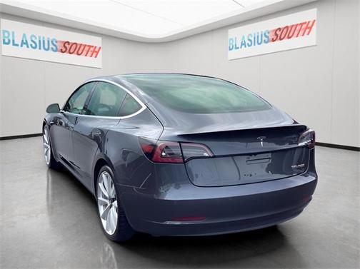 2018 Tesla Model 3 Performance