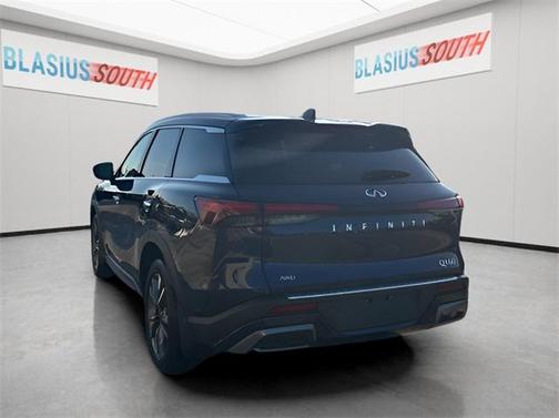 2022 INFINITI QX60 Luxe