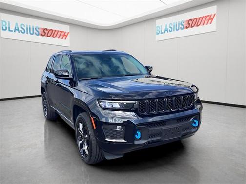 2023 Jeep Grand Cherokee 4xe 30th Anniversary