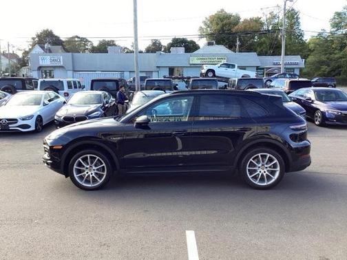 2020 Porsche Cayenne Cayenne